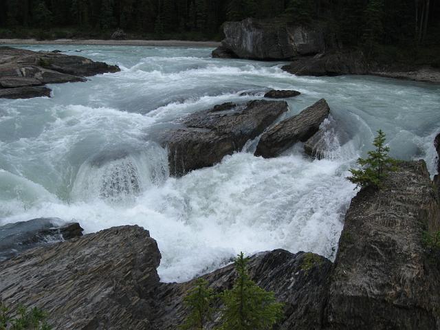 Canadian Rockies-198.JPG - Natural Bridge/Kicking Horse River
